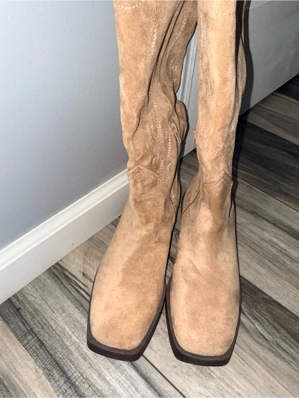 Tan Suede Knee-High Women's Boots - Brand Unknown size 9